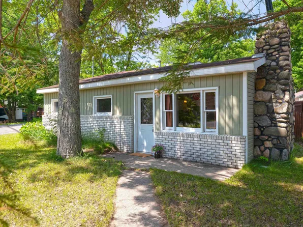 13765 Sunburry Rd NE, Kalkaska, MI 49646