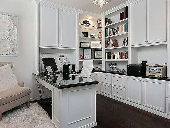 4th image of 14116 Eaton Hollow Ct