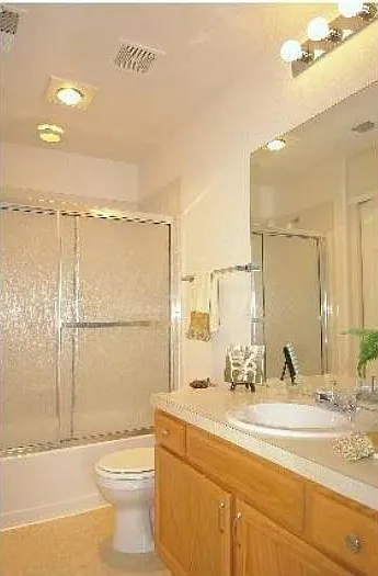 5225 White Willow Dr #B210 — Photo 6