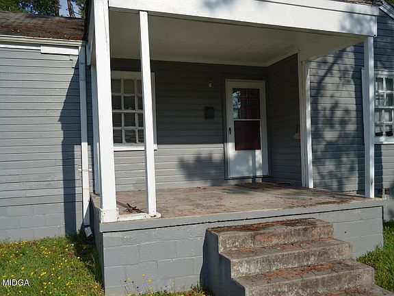 2nd image of 1225 Mimosa Dr