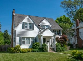 601 Ostemo Pl, South Bend, IN 46617