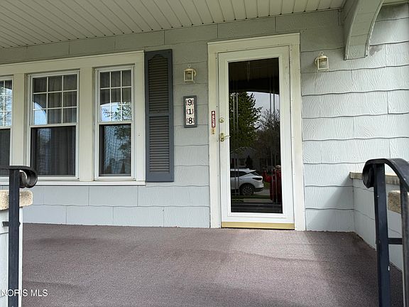 2nd image of 918 Birdseye Blvd
