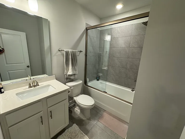 632 Amalfi Dr — Photo 17