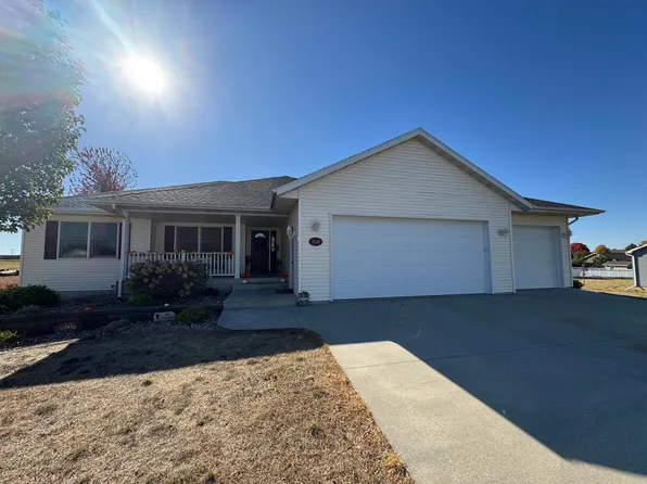 1110 Highway 57, Parkersburg, IA 50665