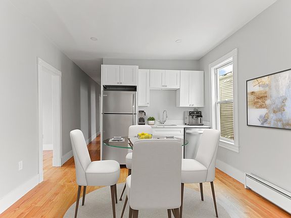 2nd image of 426 Bowdoin St Floor 3