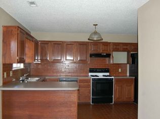 2862 E Setter St, Fayetteville, AR 72701