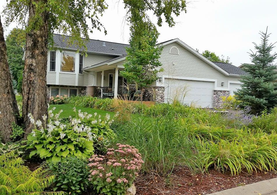 1st image of 4570 Arrowood Ln N #1