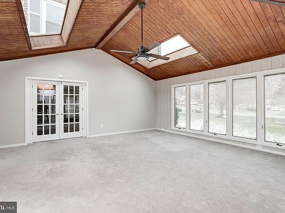 5th image of 6636 Isle Of Skye Dr #5