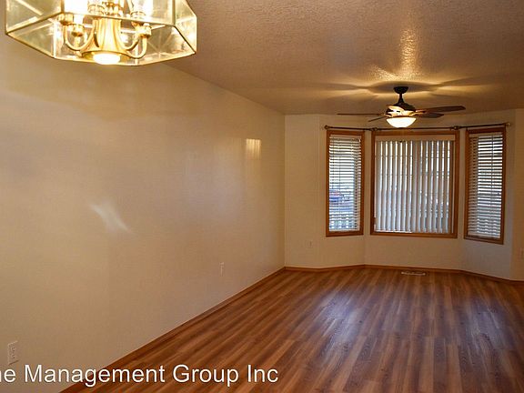 5th image of 7508 NE 163rd Ave