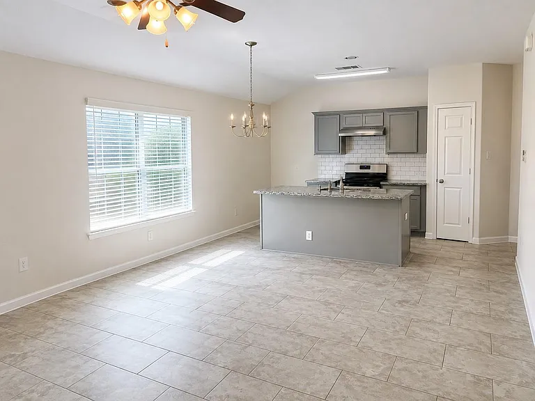102 San Simeon Dr — Photo 5