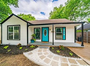215 W University Ave, Waxahachie, TX 75165