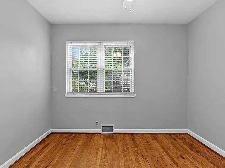 5661 N Illinois St #5661 — Photo 21