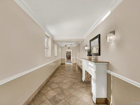 5th image of 811 Bronx River Road #3C