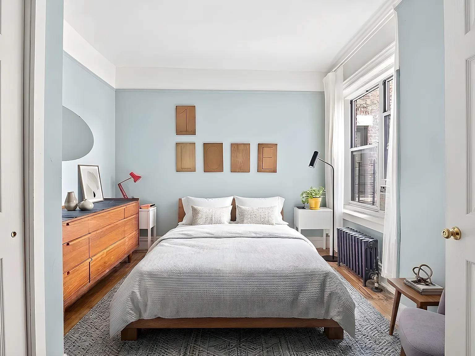 930 Saint Nicholas Avenue — Photo 4
