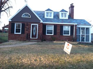 7421 Warwick Dr, Saint Louis, MO