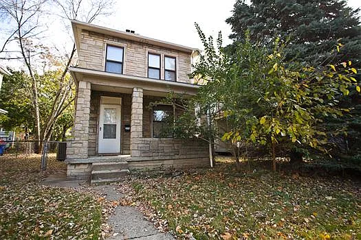 2474 Deming Ave photo 1