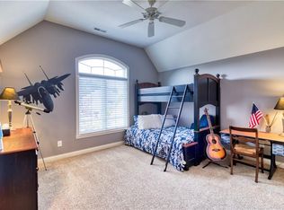 2071 Eagle Trace Dr, Greenwood, IN 46143 | Zillow