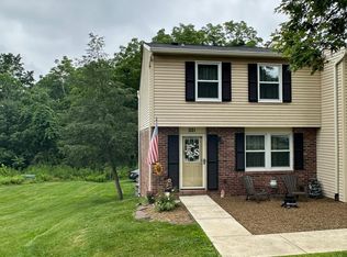 221 Quail Run Rd, Venetia, PA 15367
