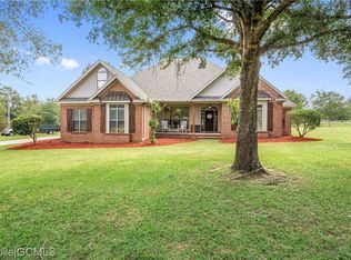 13845 Oak Lake Rd, Wilmer, AL 36587