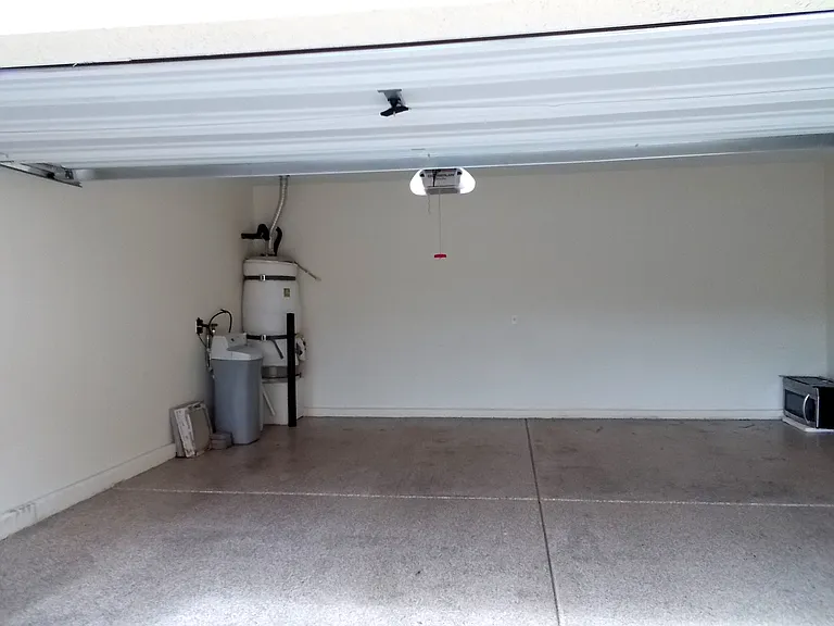 961 Wagner Valley St — Photo 27