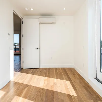 Rented by Nooklyn NYC LLC | media 88