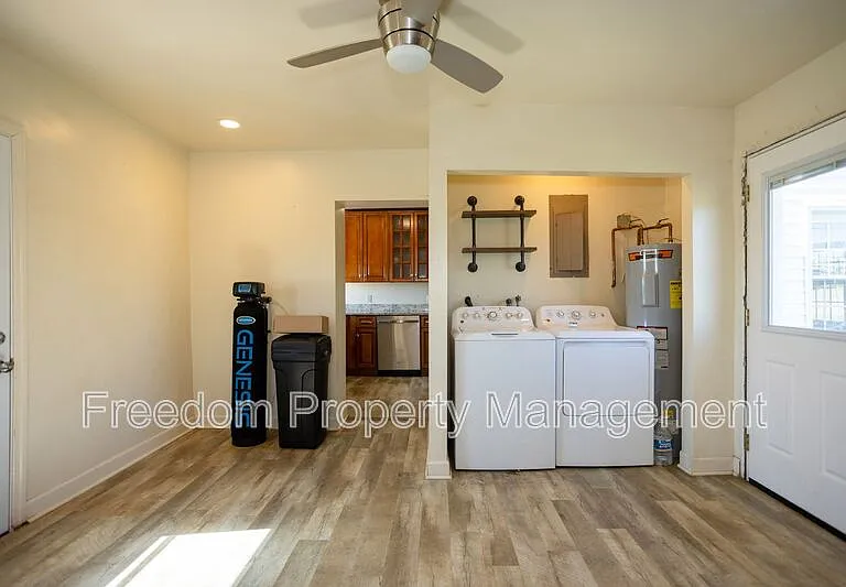 12203 Mystic Hill Ln — Photo 22
