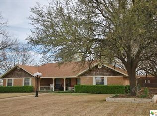 202 Chimney Cir, Temple, TX 76502