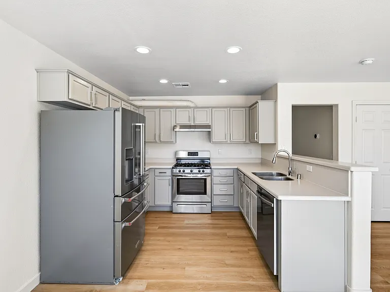 10213 Missouri Meadows St — Photo 11