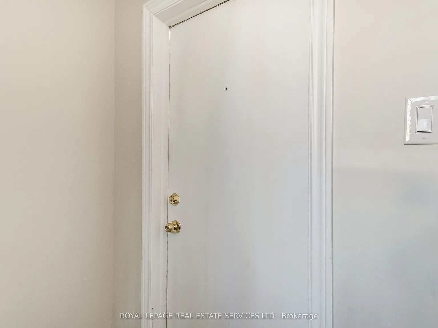 2 bed, $2,200 — Photo 4