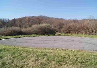 2nd image of 86 Jon Barrett Rd