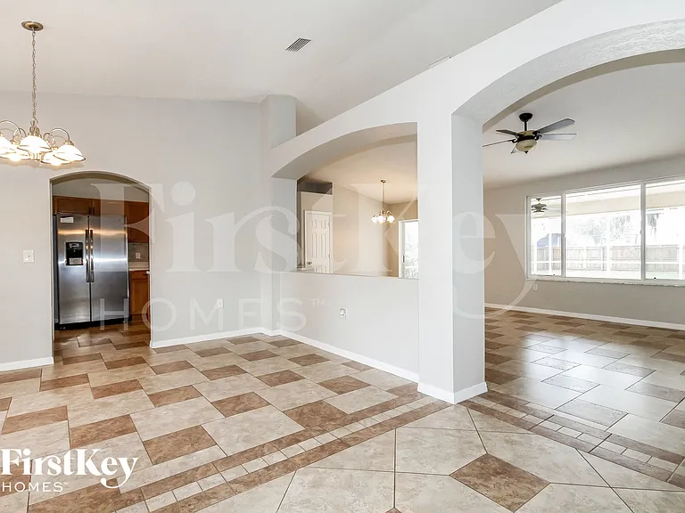 10709 Deepbrook Dr — Photo 8