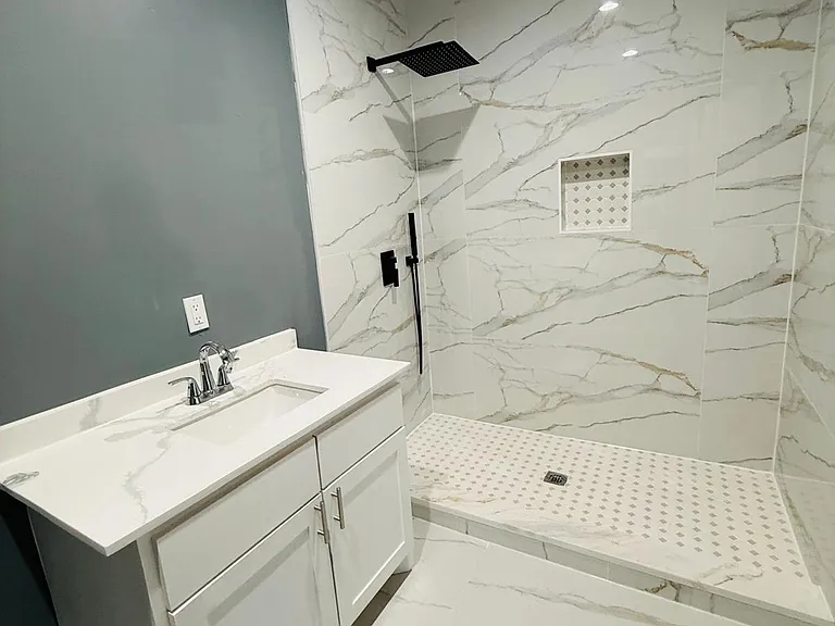 604 E Pine St #A — Photo 14