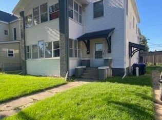 816 E Grove St, Bloomington, IL