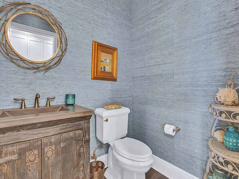 245 Springline Dr — Photo 15