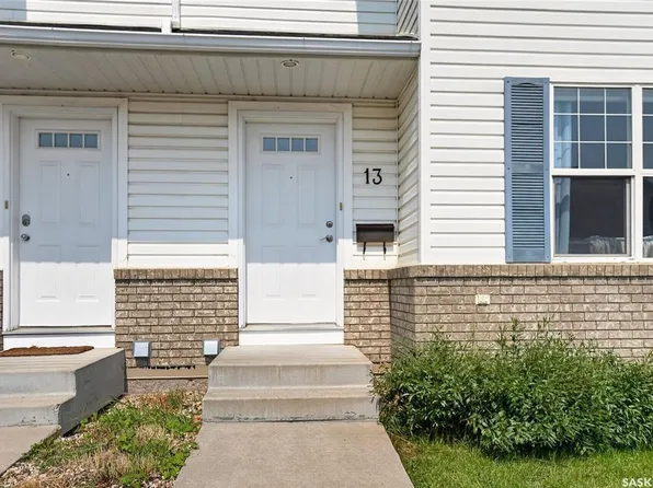 UNIT 13-102 Pawlychenko LANE, Saskatoon, SK S7V 1G9