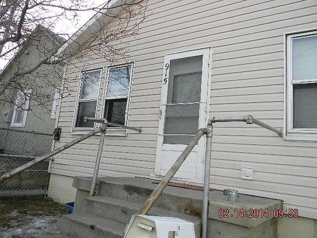 915 Lee St #1/2 — Photo 1