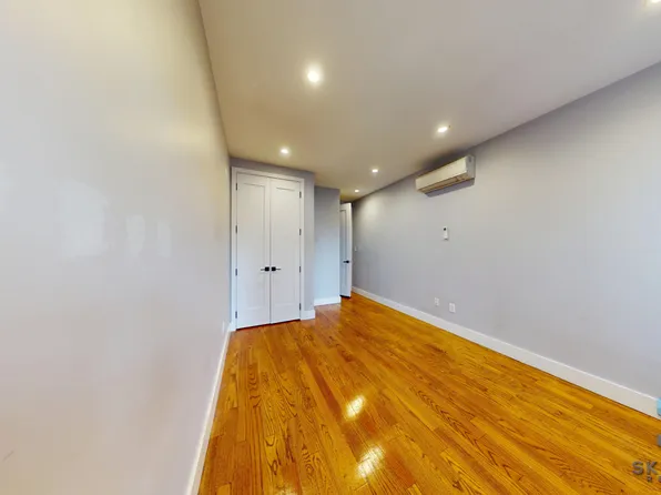 1073 Nostrand Avenue image 4 of 11