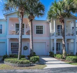 3264 Amanda Ln #22, Naples, FL, 34109