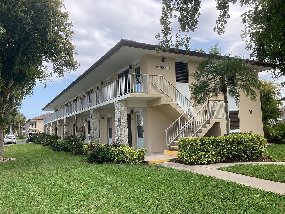 1st image of 167 N Collier Blvd