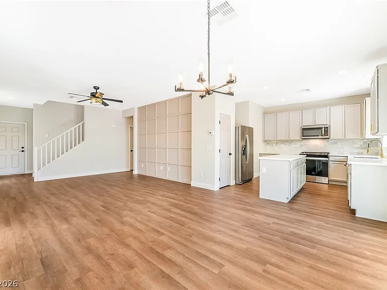 3520 Dune Grass St — Photo 9