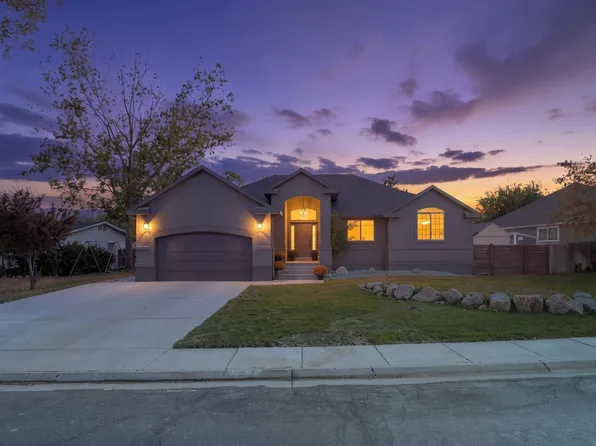 495 Country Club Dr, Stansbury Park, UT 84074