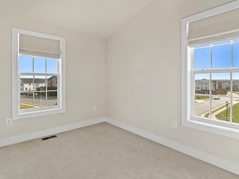 Guest Bedroom 1 (3rd Floor)