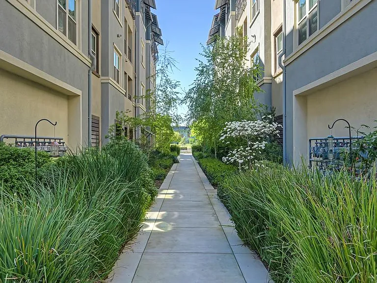 1000 Berryessa Ln #243 — Photo 35