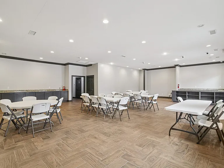 Grand Reserve Columbus — Photo 14