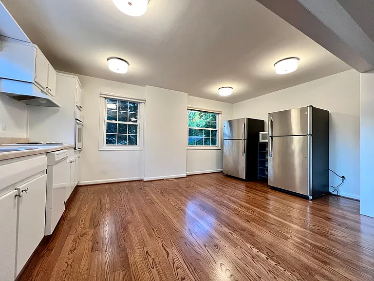 701 N Cleveland St #C — Photo 6