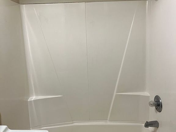 5th image of 1933 Salem St #1