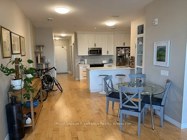 199 Front St #411 — Photo 5
