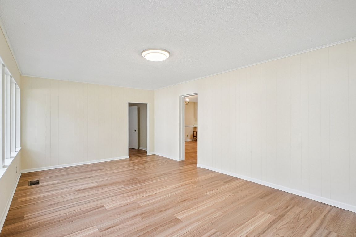 next background image