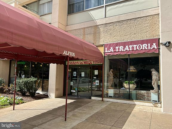 3rd image of 4515 Willard Ave APT 1217S