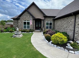 290 Rose St, Rogersville, AL 35652